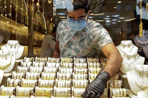به دنبال اعتراض طلافروشان ثبت معاملات طلا در سامانه جامع تجارت به تعویق افتاد