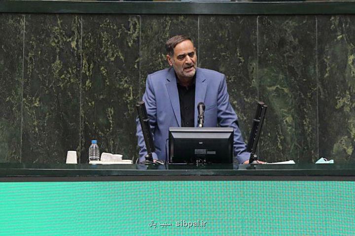 تاکید وزیر بر توسعه شبکه ملی اطلاعات در کمیسیون صنایع و معادن