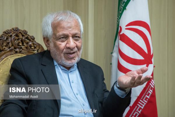 اغلب اقتصاددانان با حذف ارز ۴۲۰۰ تومانی مخالف بودند