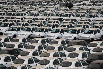 انباشت 178 هزار خودروی ظاهرا ناقص در پارکینگ های خودروسازان