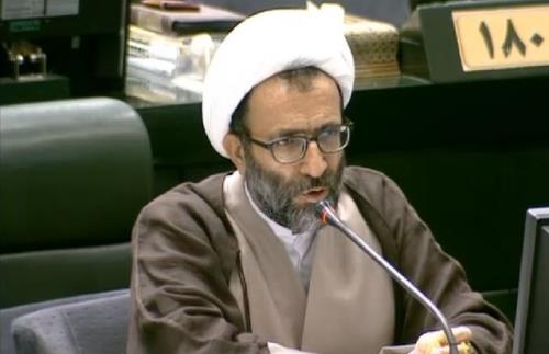 دولت هرچه سریع تر تیم اقتصادی خودرا پالایش کند