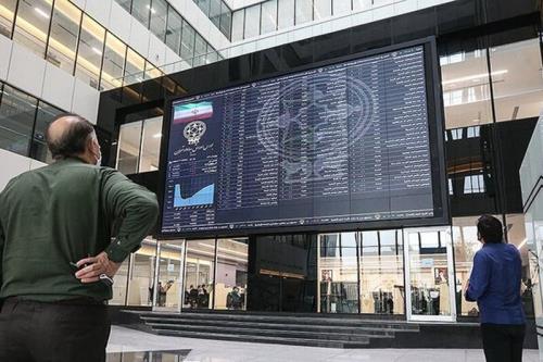 آشکار شدن رانت بورسی برای عده ای خاص با انتشار مصوبه ۵۱ روز قبل