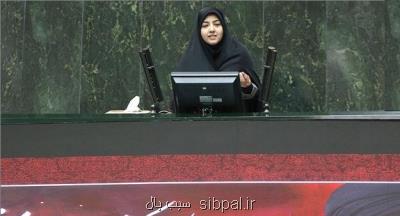 دولت درباب بسته های معیشتی گزارش دهد